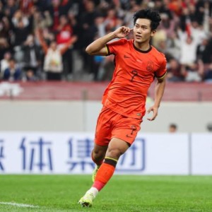 U23国足首发出炉！安帅连换5人，杜月徵先发，向余望彭啸替补